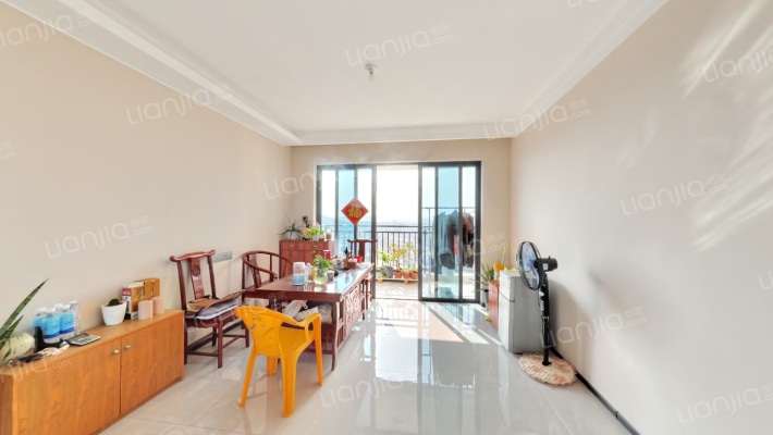 碧桂园揽月居二手房实景图