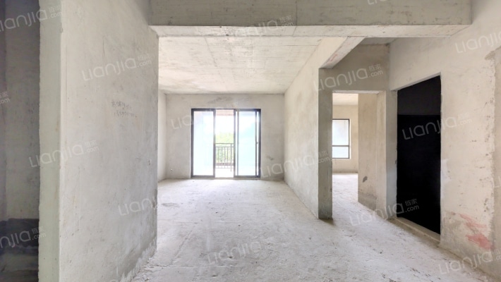 白晶一号二手房实景图