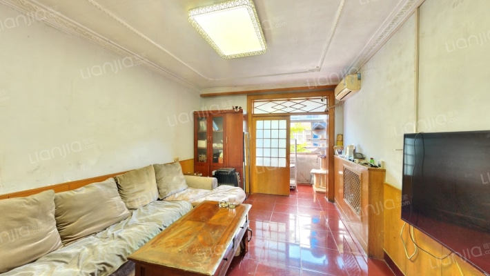 西安市建二公司建东街住宅楼二手房实景图