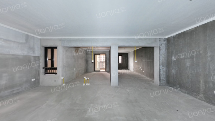 建发央著二手房实景图