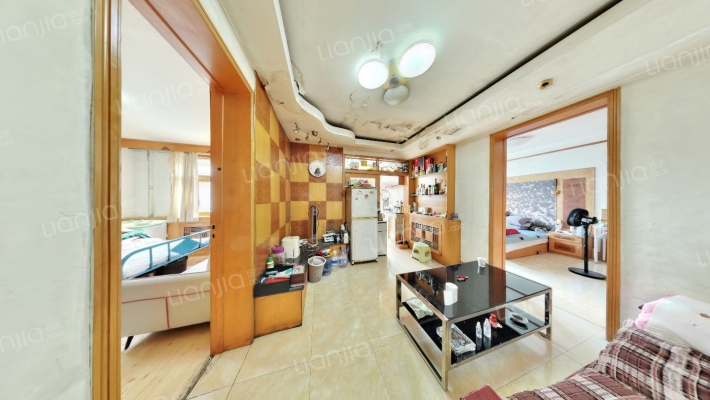 皮鞋厂宿舍二手房实景图