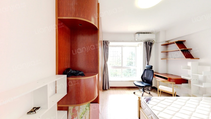 大学湾二手房实景图