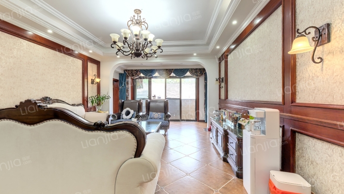 俊峰香格里拉二手房实景图