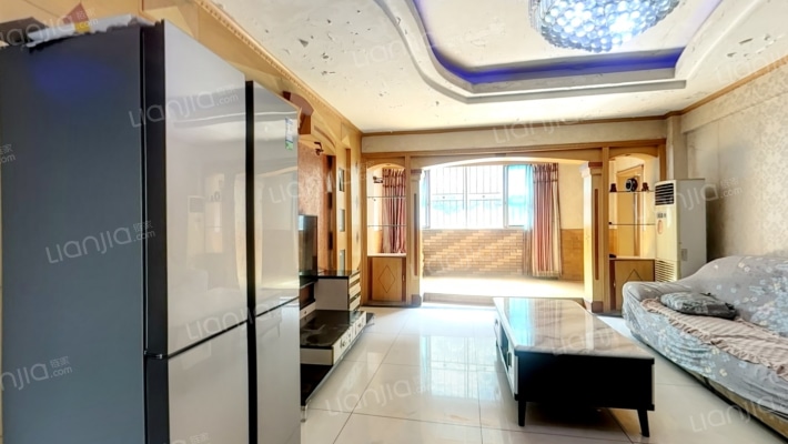 人民街662号二手房实景图