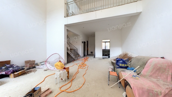 绿地别墅二期香郡公馆二手房实景图