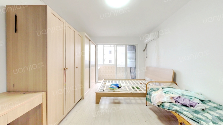 西南小区二手房实景图