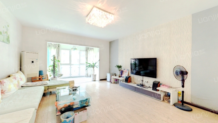 蝴蝶花园二手房实景图