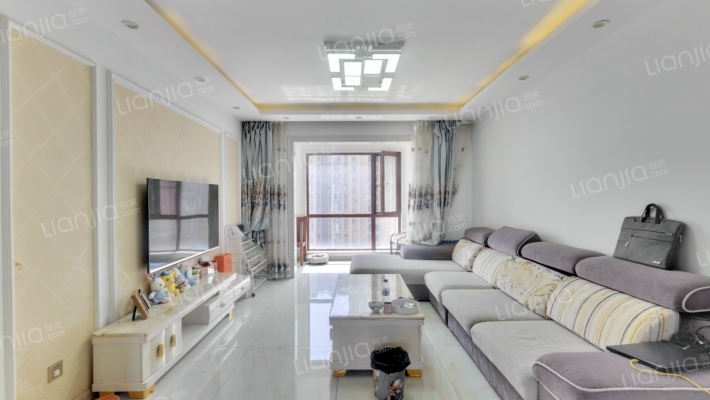 吾悦华府二手房实景图