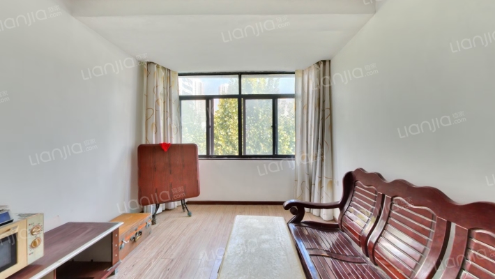 简易社区外贸小区二手房实景图