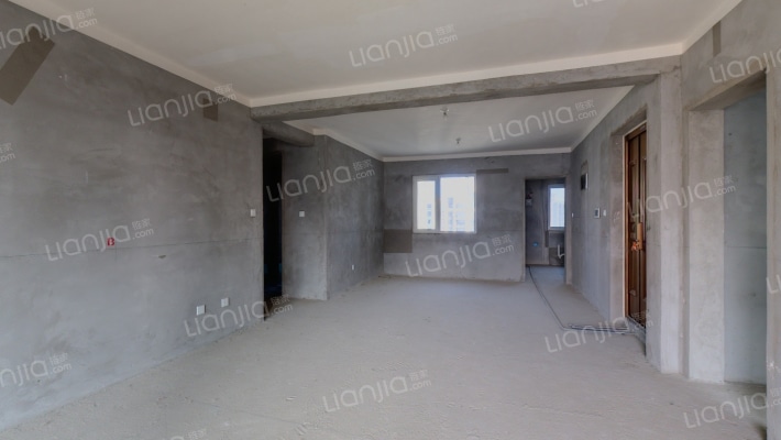 天鹅湖畔一期二手房实景图