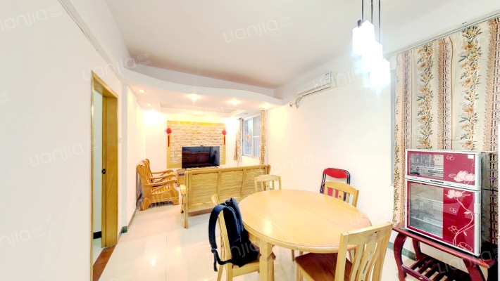 天一新村二手房实景图