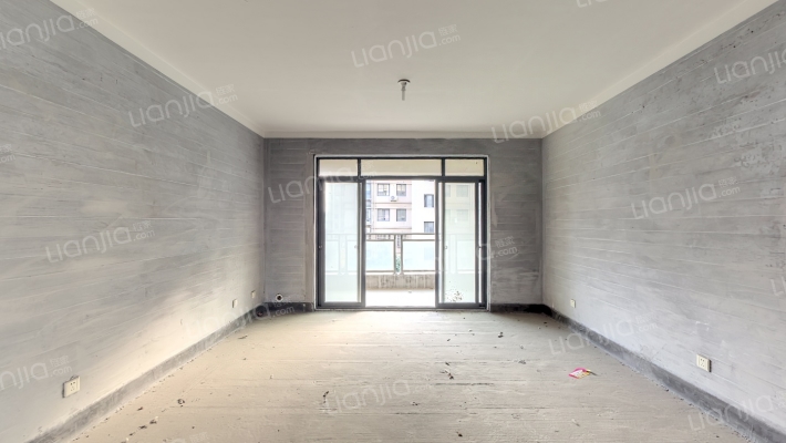 八达西城景苑二期二手房实景图