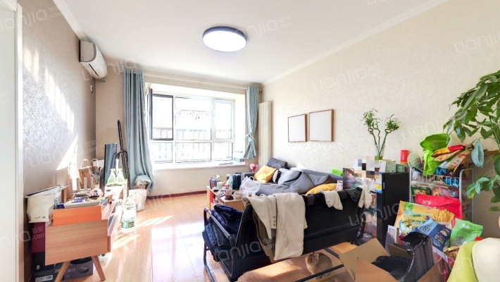 中建港怡嘉园二手房实景图