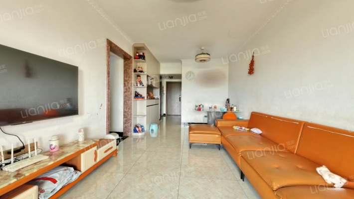 誉峯名门二手房实景图