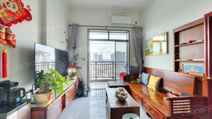 元邦明月翡翠二手房实景图