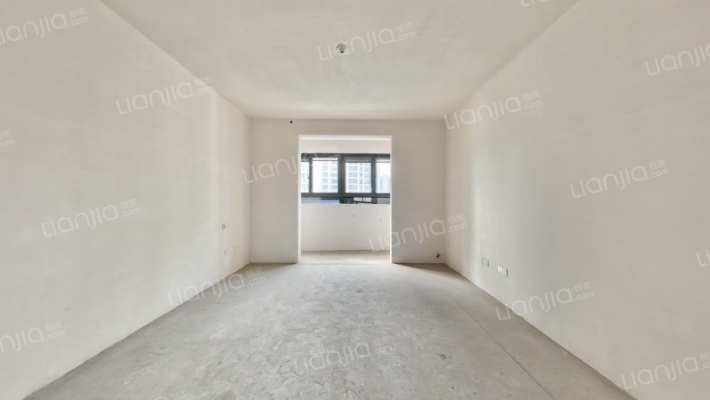 兴南华庭东区二手房实景图