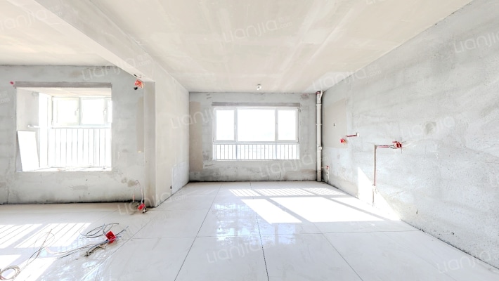 中央公元二手房实景图