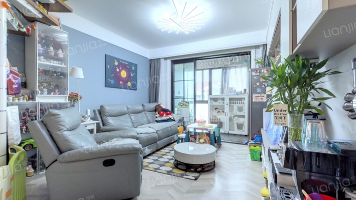 成亿宝盛家苑二手房实景图