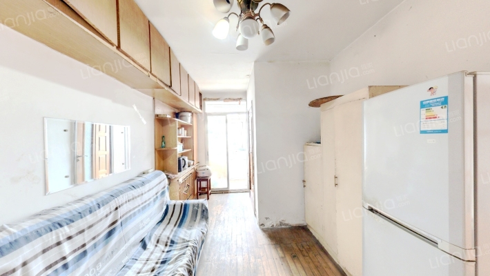 601所家属楼二手房实景图