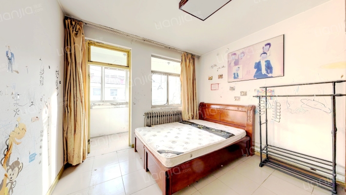 红旗小区北区二手房实景图