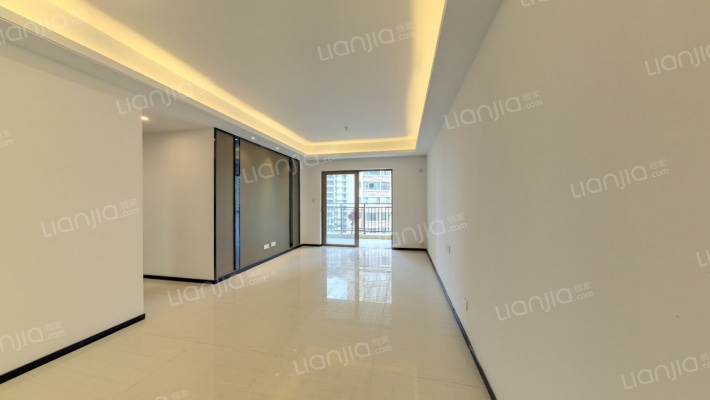 龙光玖誉府二手房实景图