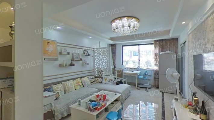 德尚华庭二手房实景图