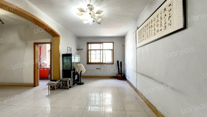 结防所家属楼二手房实景图