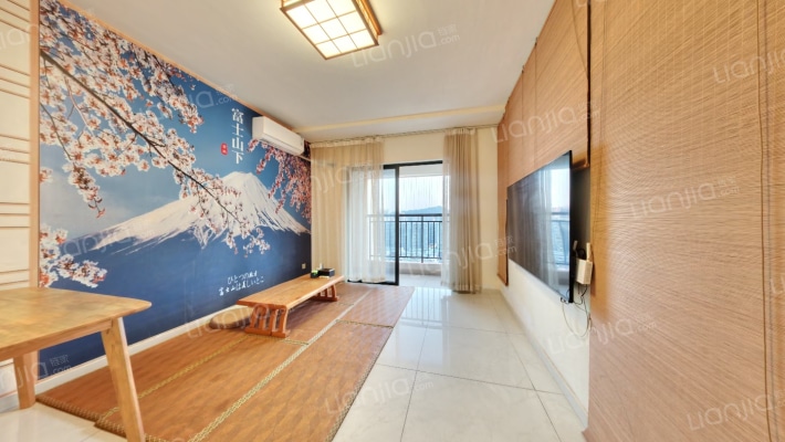 翡翠山国际公寓二手房实景图