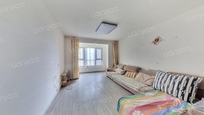 亢龙朗峯二手房实景图