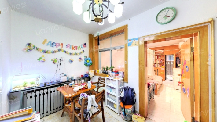 山东建筑工程学院第一宿舍二手房实景图