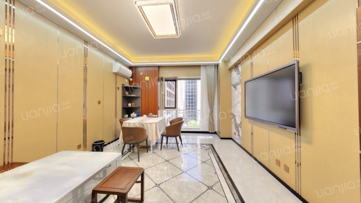 海信龙奥九号二手房实景图