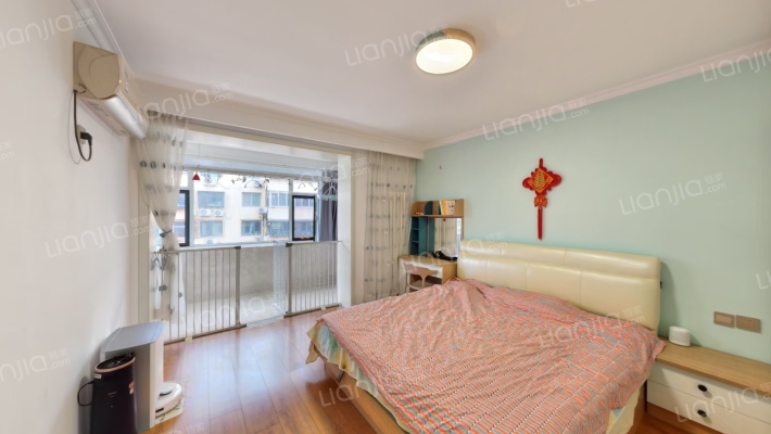 环山路95号二手房实景图