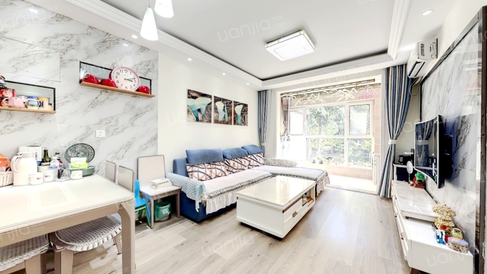 和达璟城翡翠二手房实景图