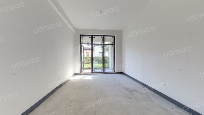 滨江龙湖东潮府二手房实景图