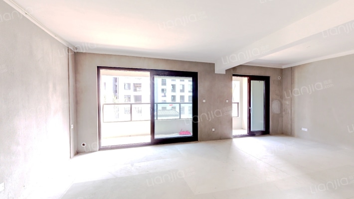 香湖丹堤花园3期二手房实景图