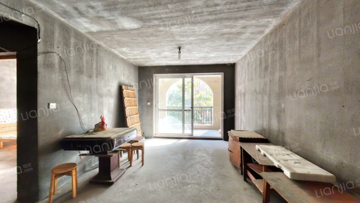 信达南郡二手房实景图