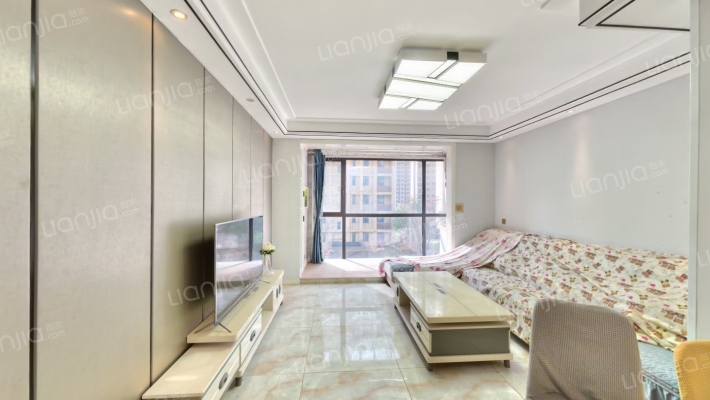 泾渭分明生态半岛二手房实景图