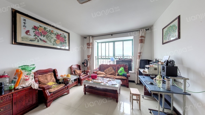 上层公寓二手房实景图