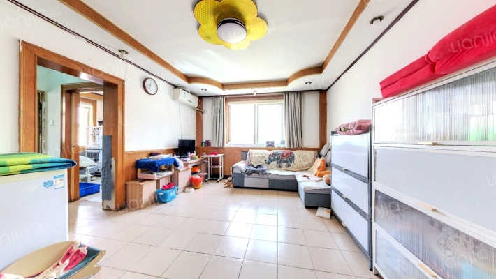 车站东街19号院二手房实景图