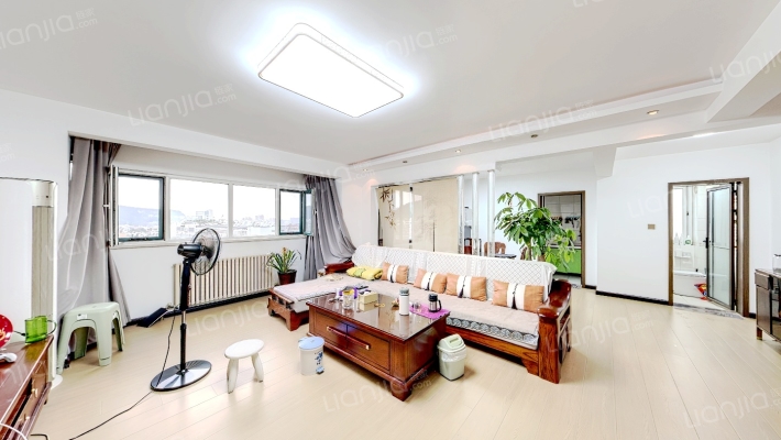 伟东新都四区二手房实景图