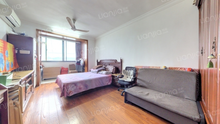 联建东小区二手房实景图