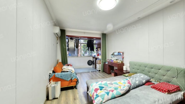 交通厅宿舍大院二手房实景图