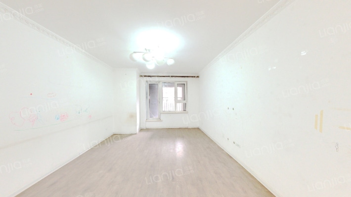 亚泰梧桐公馆二手房实景图