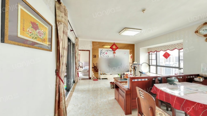 龙光普罗旺斯卡地亚庄园二手房实景图