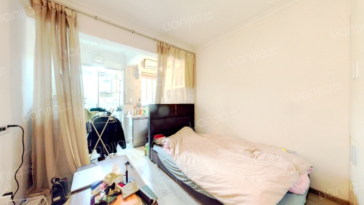 雅仕居二手房实景图