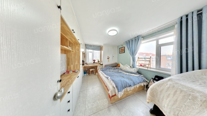 桃园村大街二手房实景图