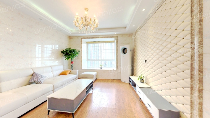 文泽府邸二手房实景图