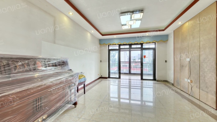 国贸城市花园二手房实景图