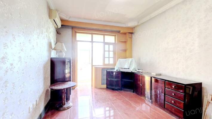 永定路52号院二手房实景图