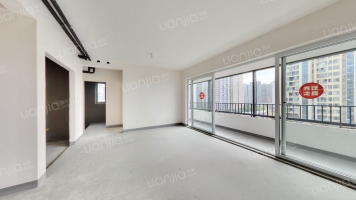 锦发广场锦江九悦南区二手房实景图